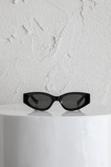 Janis Cat-eye Acetate Sunglasses Black