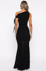 Accidentally In Love Maxi Dress Black
