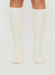 Boderline Knee High Socks White
