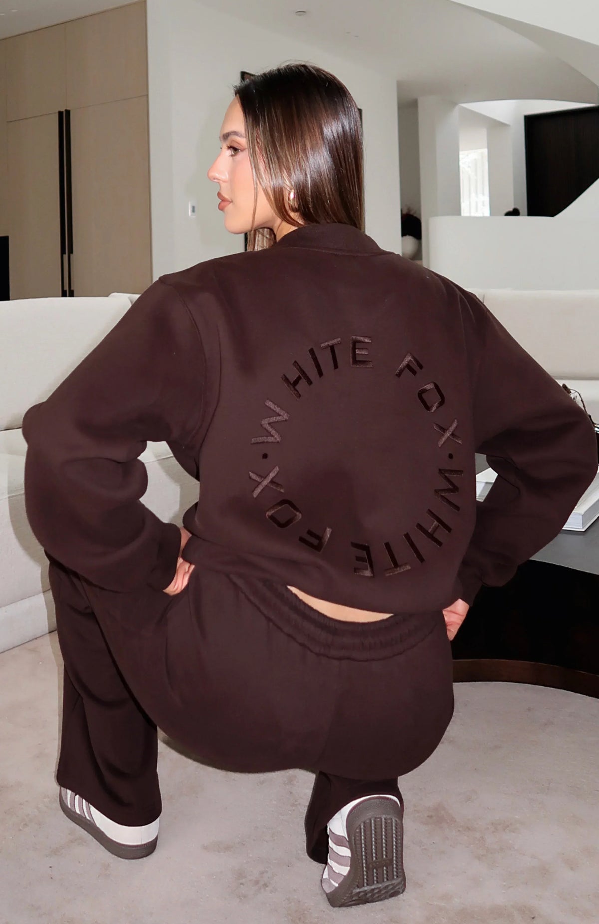 Stay Lifted Oversized Sweater Bitter Chocolate